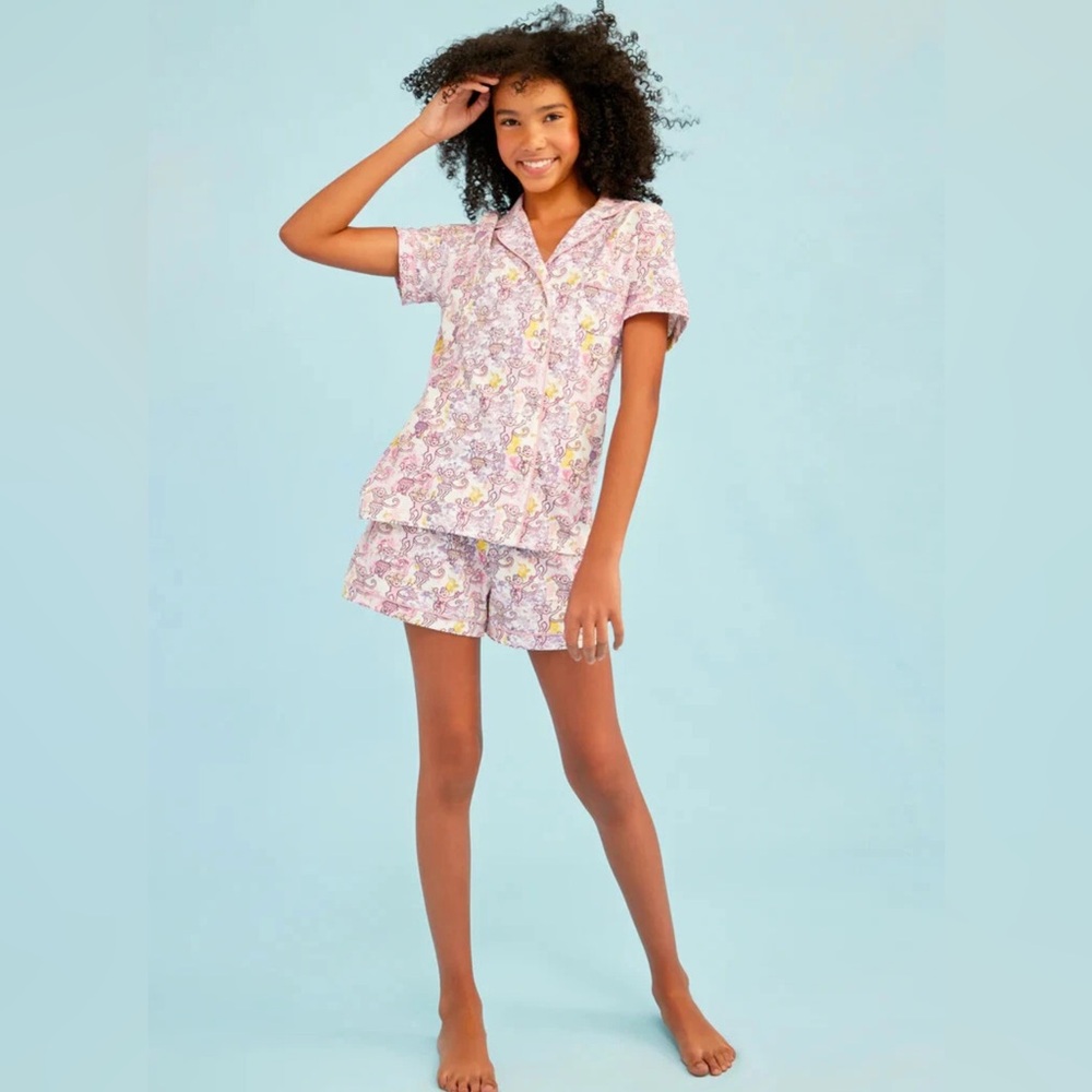 Worn once like new condition Roller Rabbit Loveshack Fancy Polo Pajama Set 💜